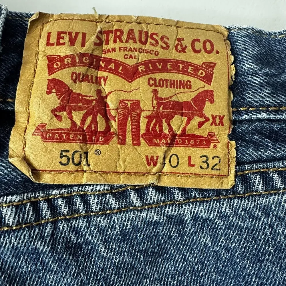 Levis 501 Jeans Mens 40x32 Blue Denim Straight Leg Button‎ Fly Classic Fit